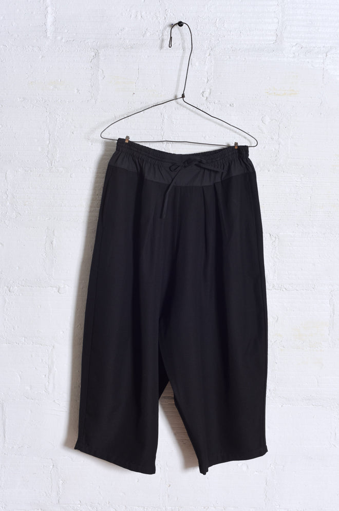 STAR Trousers in Light Twill Wool